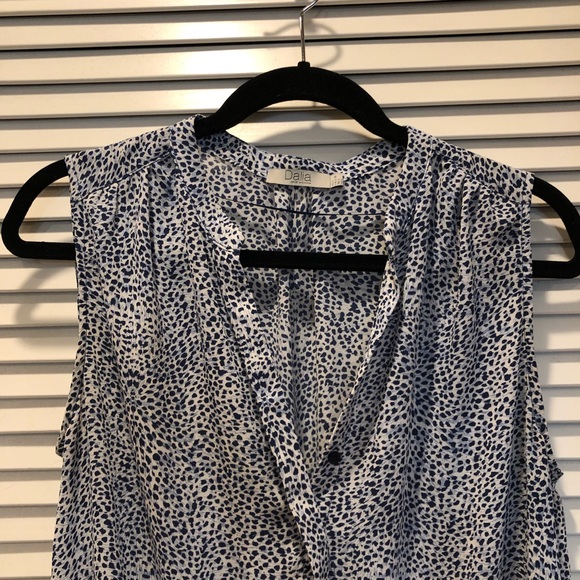 Blue and White Spotted Drawstring Dress - Picture 4 of 8